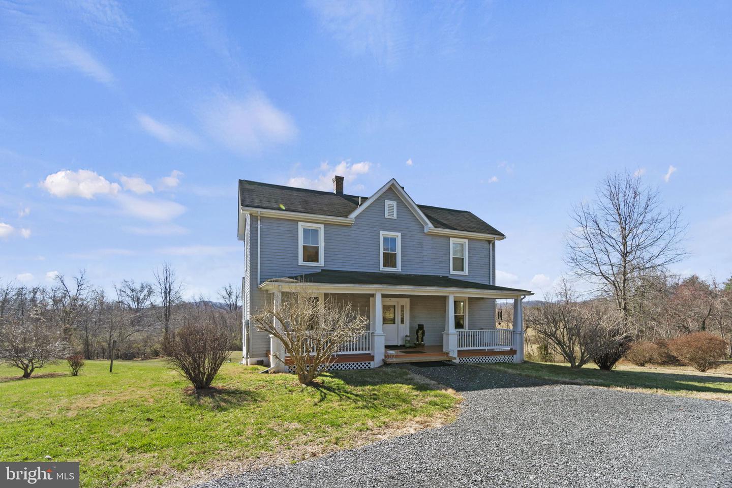 12720 LEE HWY, WASHINGTON, Virginia 22747, 3 Bedrooms Bedrooms, ,2 BathroomsBathrooms,Residential,For sale,12720 LEE HWY,VARP2002222 MLS # VARP2002222