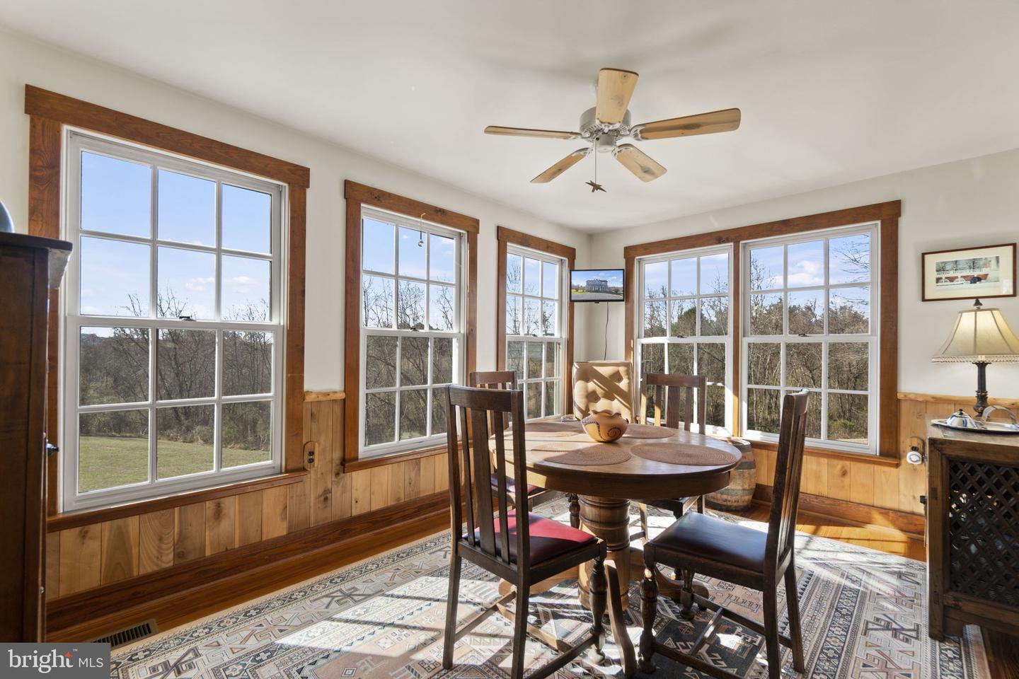 12720 LEE HWY, WASHINGTON, Virginia 22747, 3 Bedrooms Bedrooms, ,2 BathroomsBathrooms,Residential,For sale,12720 LEE HWY,VARP2002222 MLS # VARP2002222