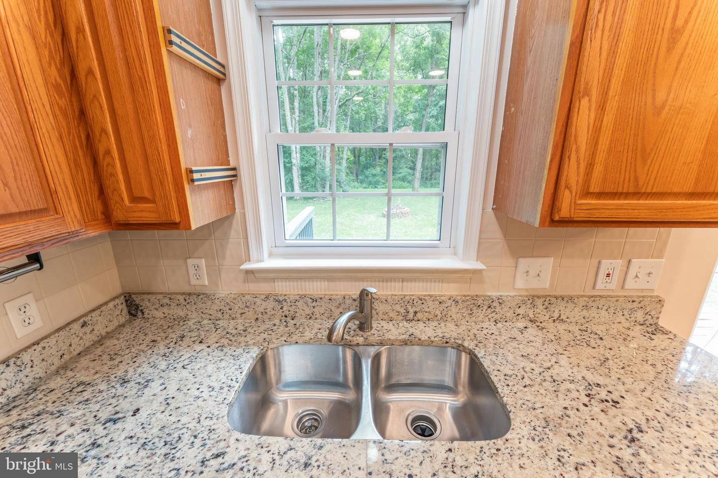 8 FALLING WATER CT, FREDERICKSBURG, Virginia 22405, 3 Bedrooms Bedrooms, ,2 BathroomsBathrooms,Residential,For sale,8 FALLING WATER CT,VAST2041648 MLS # VAST2041648