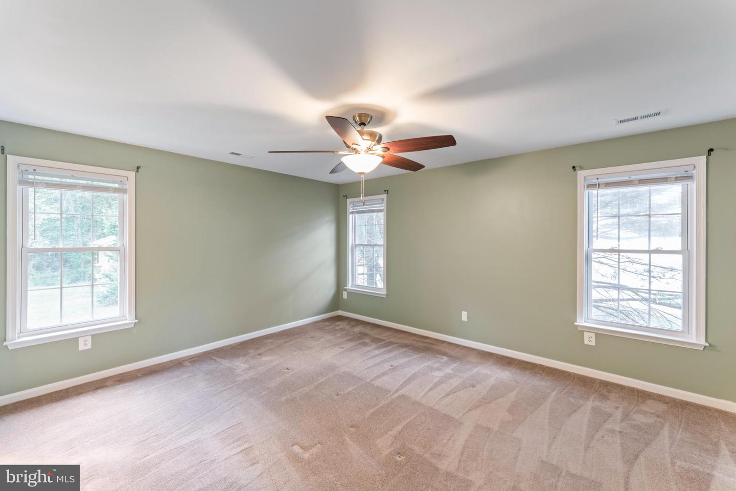 8 FALLING WATER CT, FREDERICKSBURG, Virginia 22405, 3 Bedrooms Bedrooms, ,2 BathroomsBathrooms,Residential,For sale,8 FALLING WATER CT,VAST2041648 MLS # VAST2041648