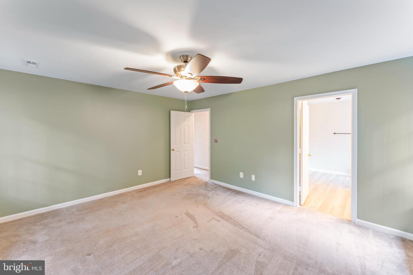 8 FALLING WATER CT, FREDERICKSBURG, Virginia 22405, 3 Bedrooms Bedrooms, ,2 BathroomsBathrooms,Residential,For sale,8 FALLING WATER CT,VAST2041648 MLS # VAST2041648