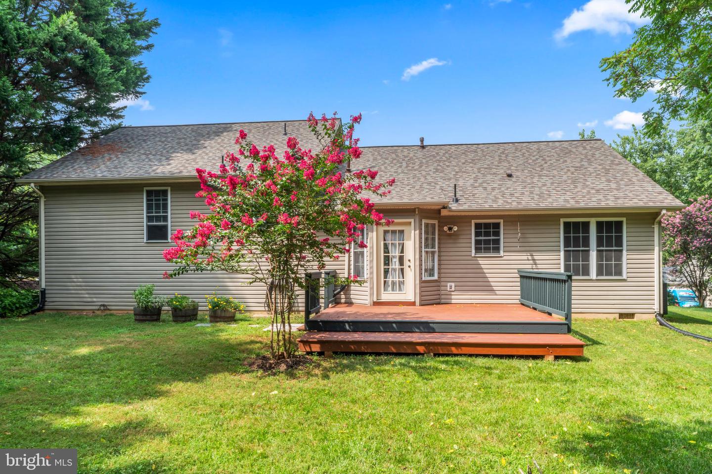8 FALLING WATER CT, FREDERICKSBURG, Virginia 22405, 3 Bedrooms Bedrooms, ,2 BathroomsBathrooms,Residential,For sale,8 FALLING WATER CT,VAST2041648 MLS # VAST2041648