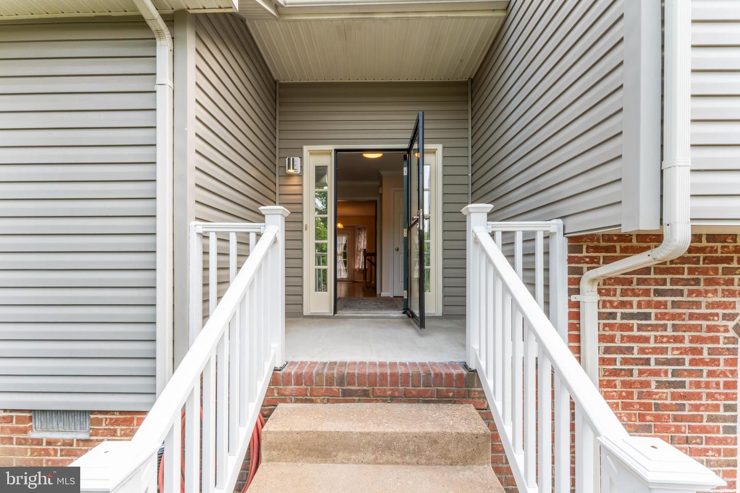 8 FALLING WATER CT, FREDERICKSBURG, Virginia 22405, 3 Bedrooms Bedrooms, ,2 BathroomsBathrooms,Residential,For sale,8 FALLING WATER CT,VAST2041648 MLS # VAST2041648