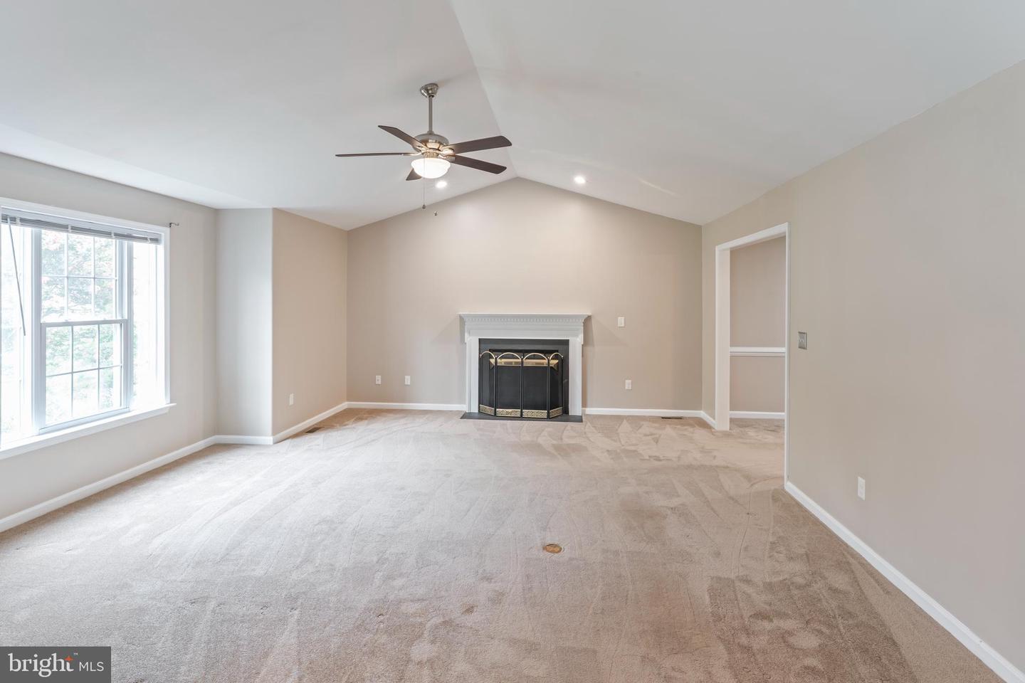 8 FALLING WATER CT, FREDERICKSBURG, Virginia 22405, 3 Bedrooms Bedrooms, ,2 BathroomsBathrooms,Residential,For sale,8 FALLING WATER CT,VAST2041648 MLS # VAST2041648