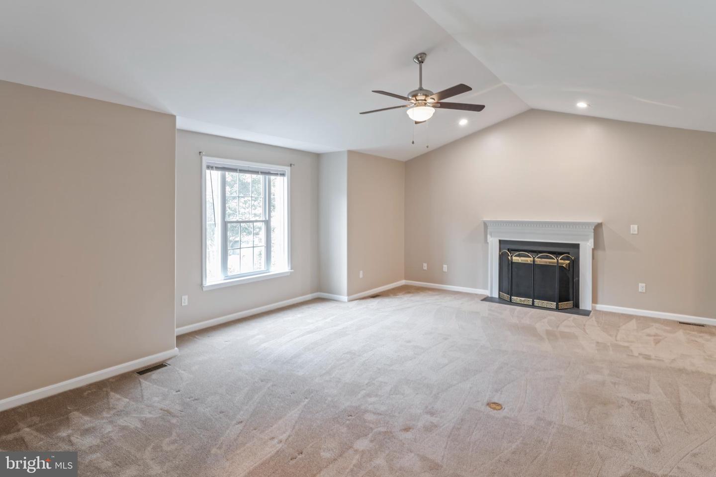 8 FALLING WATER CT, FREDERICKSBURG, Virginia 22405, 3 Bedrooms Bedrooms, ,2 BathroomsBathrooms,Residential,For sale,8 FALLING WATER CT,VAST2041648 MLS # VAST2041648