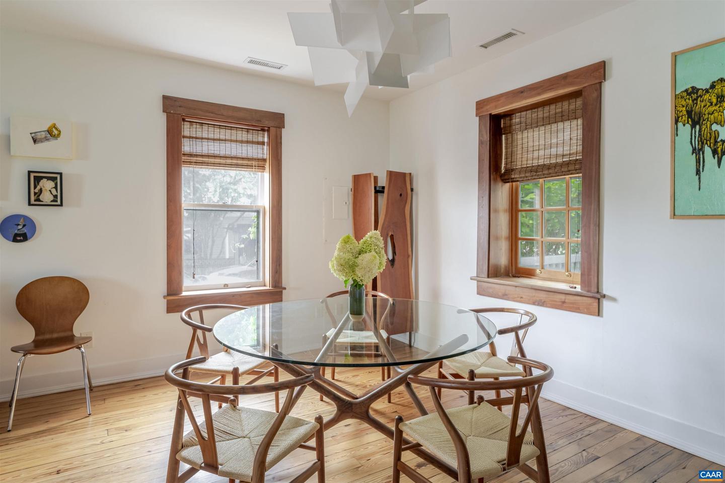 742 GRAVES ST, CHARLOTTESVILLE, Virginia 22902, 3 Bedrooms Bedrooms, ,1 BathroomBathrooms,Residential,For sale,742 GRAVES ST,667627 MLS # 667627