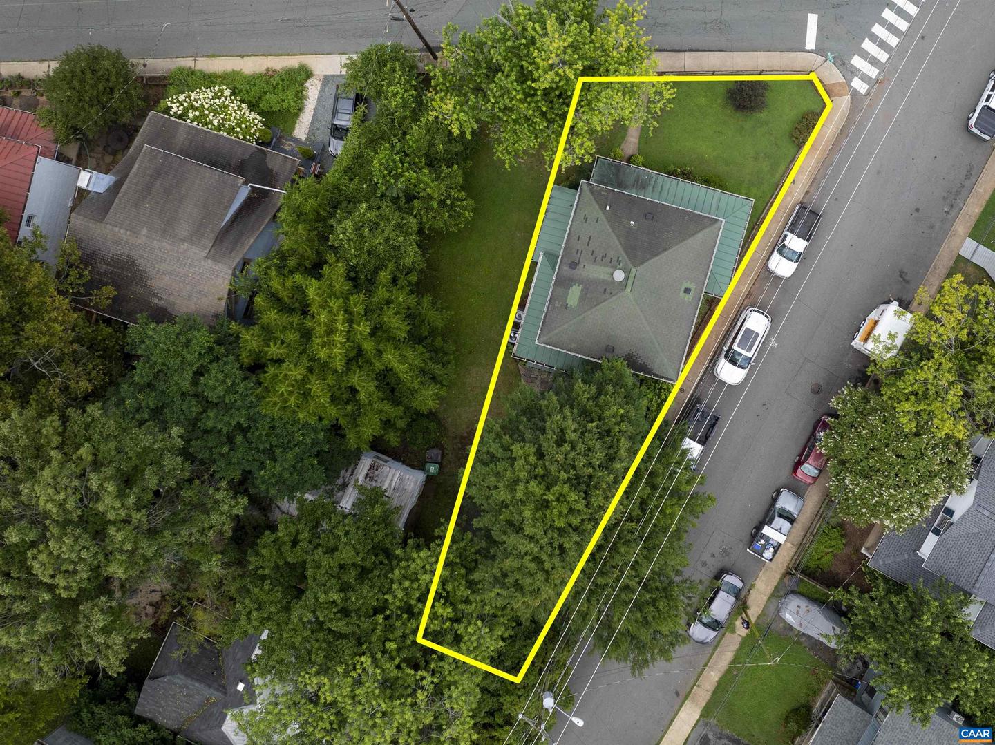 742 GRAVES ST, CHARLOTTESVILLE, Virginia 22902, 3 Bedrooms Bedrooms, ,1 BathroomBathrooms,Residential,For sale,742 GRAVES ST,667627 MLS # 667627