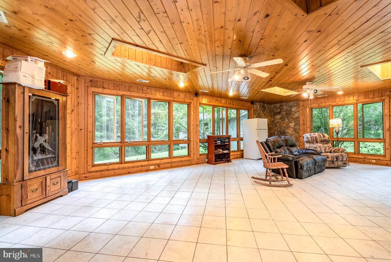 10523 UNION SPRINGS RD, DAYTON, Virginia 22821, 2 Bedrooms Bedrooms, ,1 BathroomBathrooms,Residential,For sale,10523 UNION SPRINGS RD,VARO2002484 MLS # VARO2002484