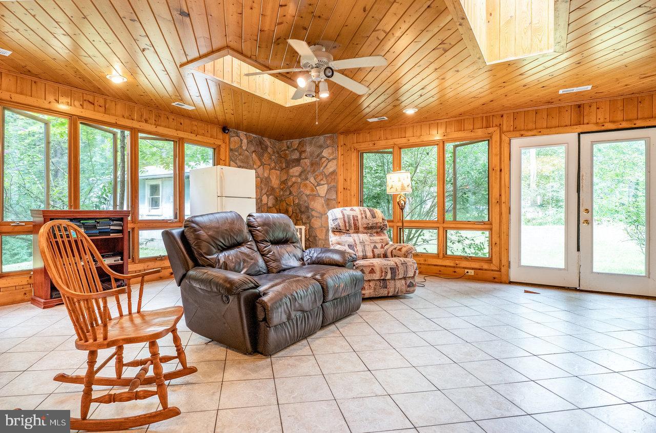10523 UNION SPRINGS RD, DAYTON, Virginia 22821, 2 Bedrooms Bedrooms, ,1 BathroomBathrooms,Residential,For sale,10523 UNION SPRINGS RD,VARO2002484 MLS # VARO2002484