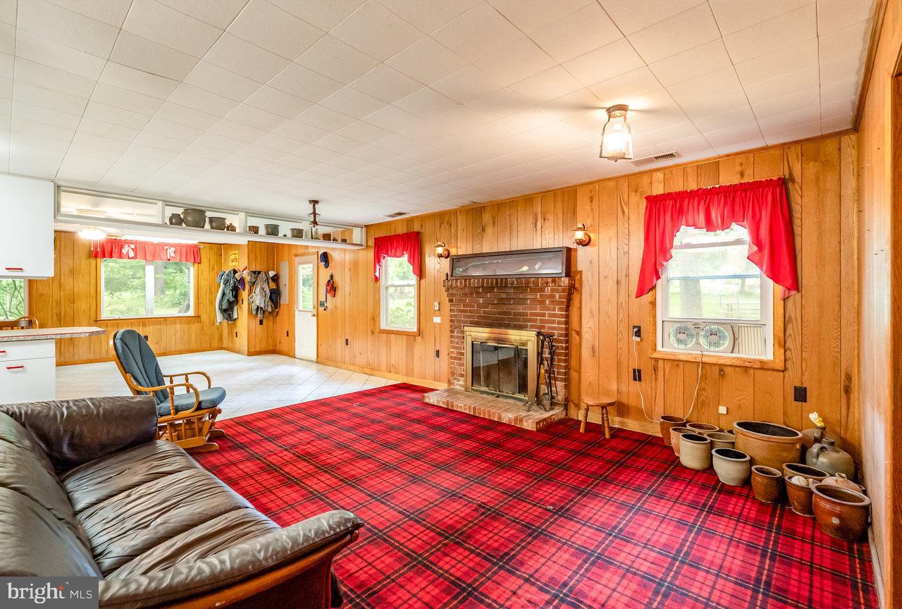 10523 UNION SPRINGS RD, DAYTON, Virginia 22821, 2 Bedrooms Bedrooms, ,1 BathroomBathrooms,Residential,For sale,10523 UNION SPRINGS RD,VARO2002484 MLS # VARO2002484