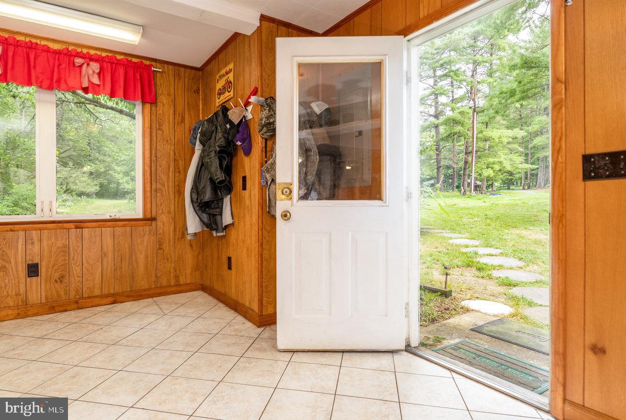 10523 UNION SPRINGS RD, DAYTON, Virginia 22821, 2 Bedrooms Bedrooms, ,1 BathroomBathrooms,Residential,For sale,10523 UNION SPRINGS RD,VARO2002484 MLS # VARO2002484