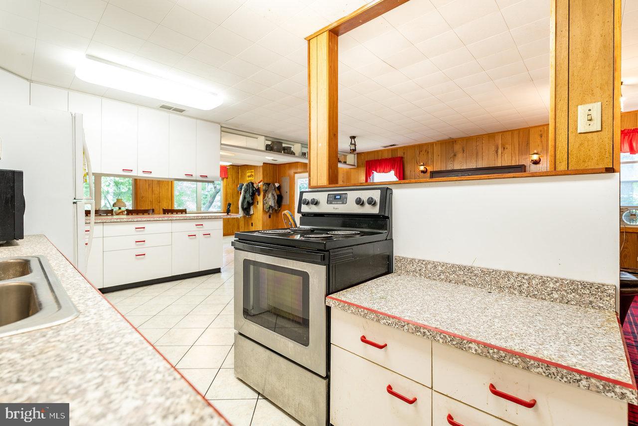 10523 UNION SPRINGS RD, DAYTON, Virginia 22821, 2 Bedrooms Bedrooms, ,1 BathroomBathrooms,Residential,For sale,10523 UNION SPRINGS RD,VARO2002484 MLS # VARO2002484