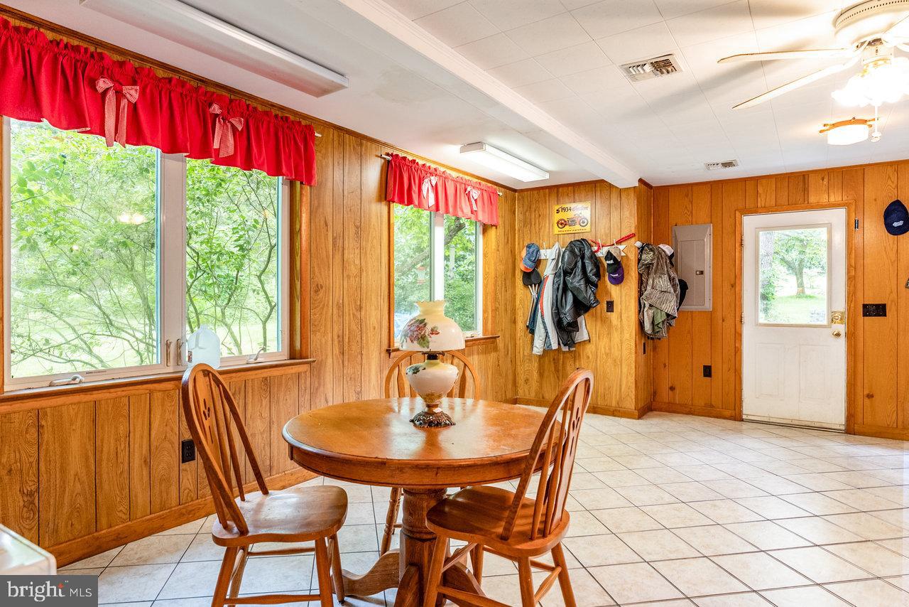 10523 UNION SPRINGS RD, DAYTON, Virginia 22821, 2 Bedrooms Bedrooms, ,1 BathroomBathrooms,Residential,For sale,10523 UNION SPRINGS RD,VARO2002484 MLS # VARO2002484