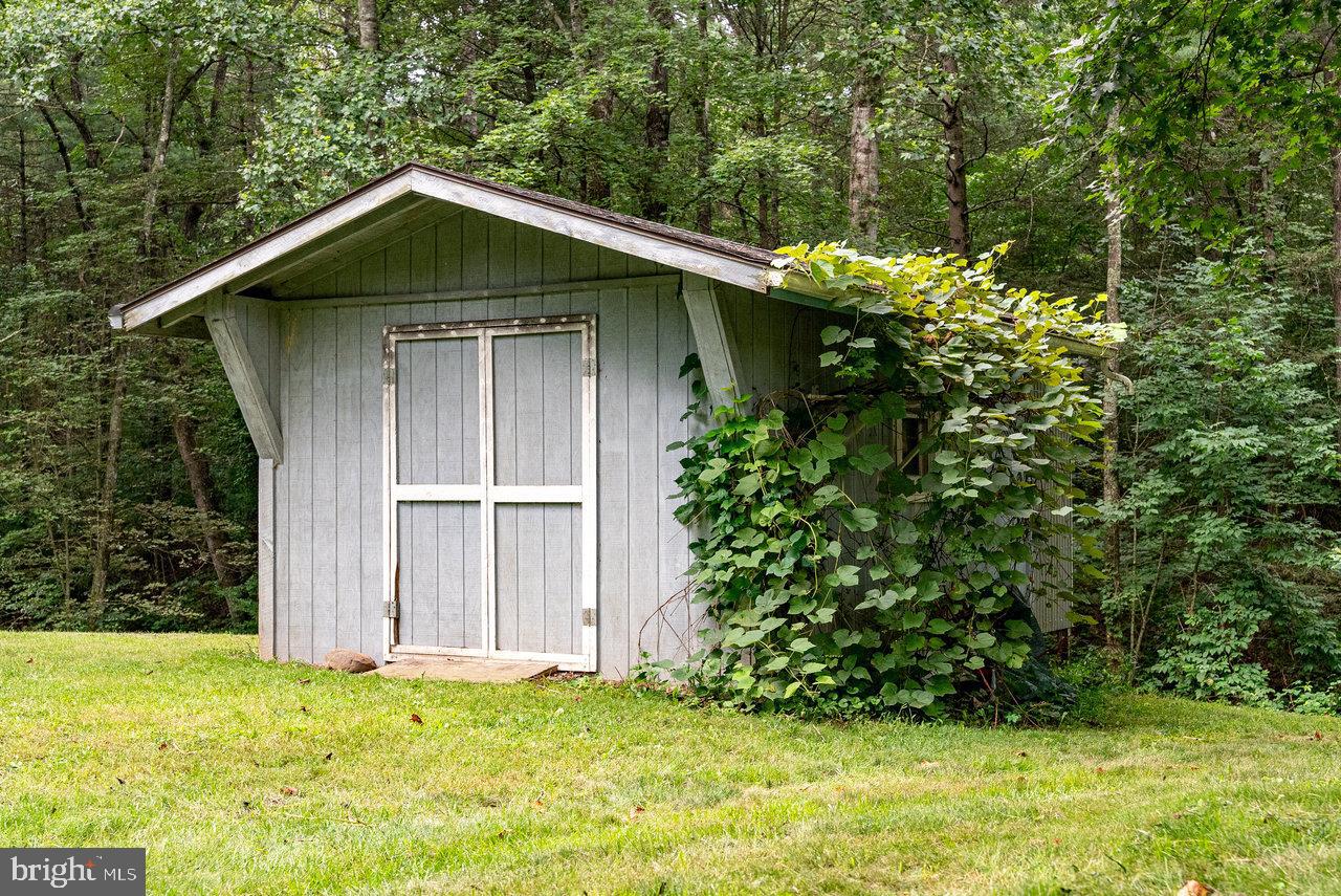 10523 UNION SPRINGS RD, DAYTON, Virginia 22821, 2 Bedrooms Bedrooms, ,1 BathroomBathrooms,Residential,For sale,10523 UNION SPRINGS RD,VARO2002484 MLS # VARO2002484