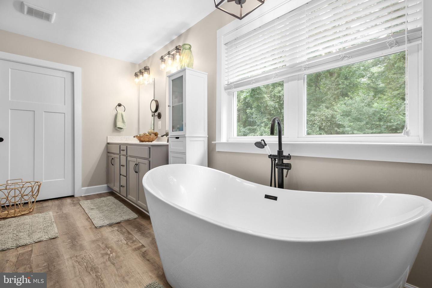 7117 PULLEN DR, FREDERICKSBURG, Virginia 22407, 5 Bedrooms Bedrooms, ,3 BathroomsBathrooms,Residential,For sale,7117 PULLEN DR,VASP2035354 MLS # VASP2035354