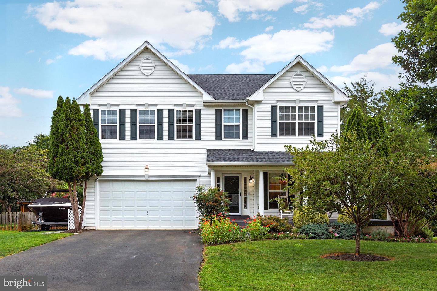795 AUTUMN RIDGE RD, CULPEPER, Virginia 22701, 4 Bedrooms Bedrooms, ,2 BathroomsBathrooms,Residential,For sale,795 AUTUMN RIDGE RD,VACU2011222 MLS # VACU2011222