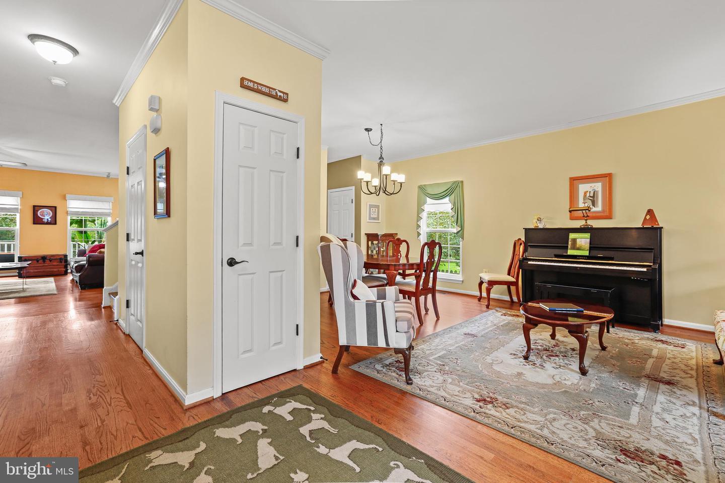 795 AUTUMN RIDGE RD, CULPEPER, Virginia 22701, 4 Bedrooms Bedrooms, ,2 BathroomsBathrooms,Residential,For sale,795 AUTUMN RIDGE RD,VACU2011222 MLS # VACU2011222
