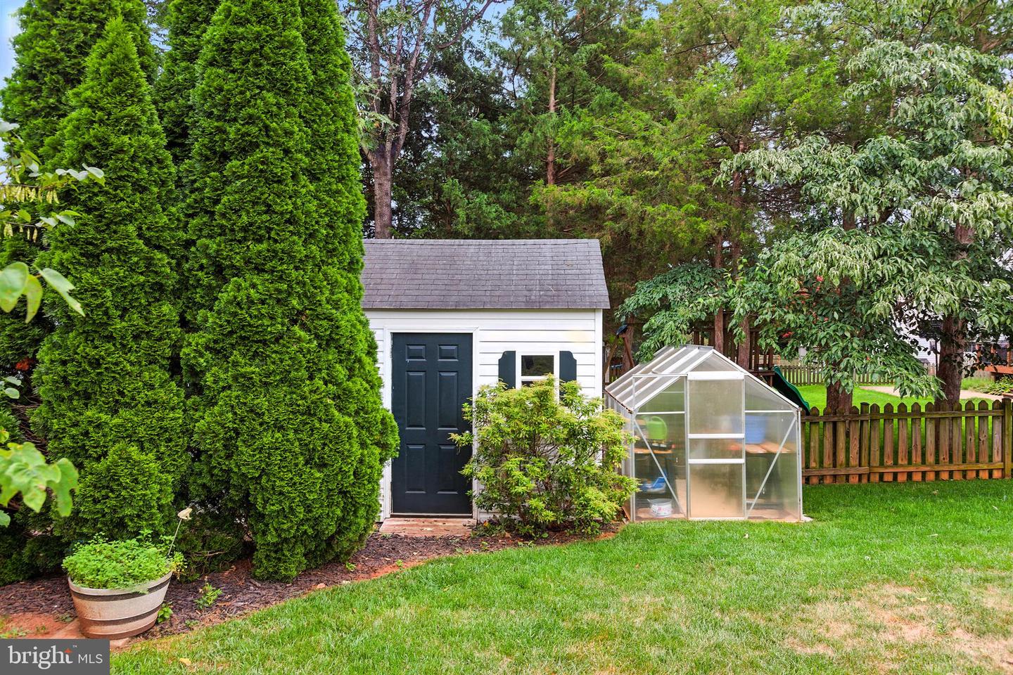 795 AUTUMN RIDGE RD, CULPEPER, Virginia 22701, 4 Bedrooms Bedrooms, ,2 BathroomsBathrooms,Residential,For sale,795 AUTUMN RIDGE RD,VACU2011222 MLS # VACU2011222