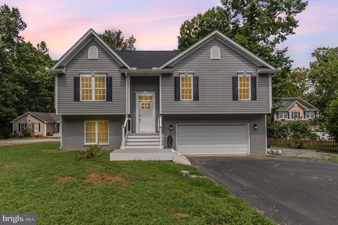 207 ESTATE DR, RUTHER GLEN, Virginia 22546, 3 Bedrooms Bedrooms, ,3 BathroomsBathrooms,Residential,For sale,207 ESTATE DR,VACV2008646 MLS # VACV2008646