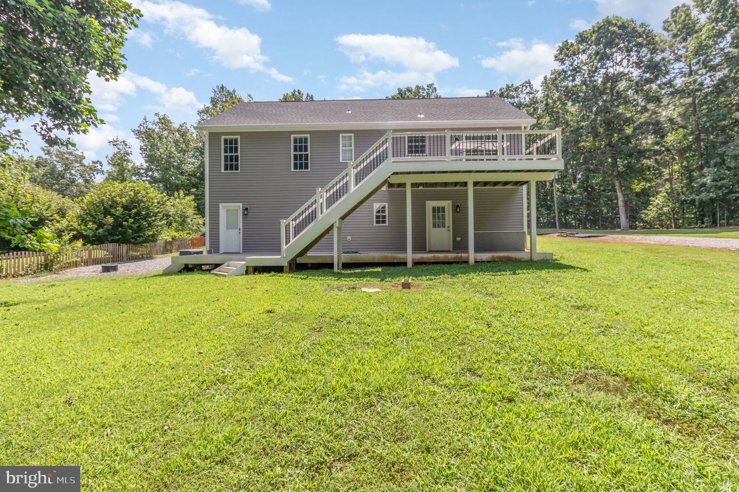 207 ESTATE DR, RUTHER GLEN, Virginia 22546, 3 Bedrooms Bedrooms, ,3 BathroomsBathrooms,Residential,For sale,207 ESTATE DR,VACV2008646 MLS # VACV2008646