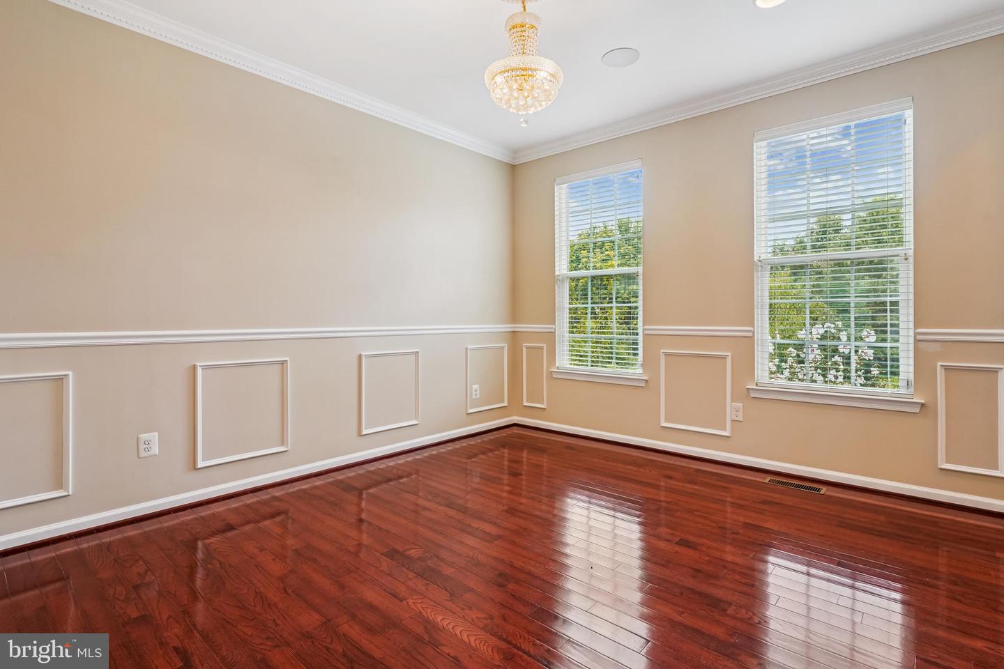 4614 KLING DR, ALEXANDRIA, Virginia 22312, 4 Bedrooms Bedrooms, ,4 BathroomsBathrooms,Residential,For sale,4614 KLING DR,VAFX2260036 MLS # VAFX2260036