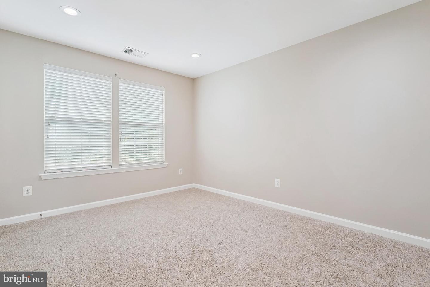4614 KLING DR, ALEXANDRIA, Virginia 22312, 4 Bedrooms Bedrooms, ,4 BathroomsBathrooms,Residential,For sale,4614 KLING DR,VAFX2260036 MLS # VAFX2260036
