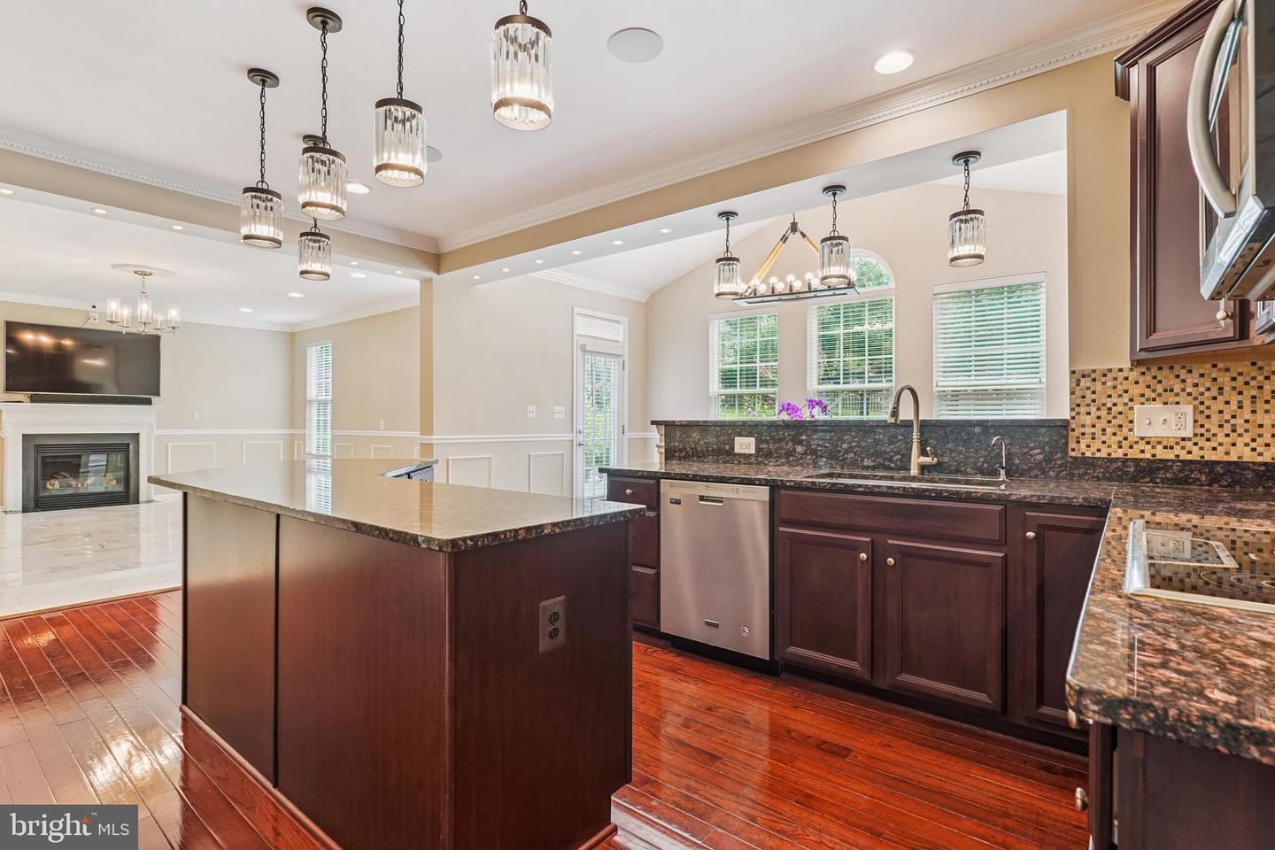 4614 KLING DR, ALEXANDRIA, Virginia 22312, 4 Bedrooms Bedrooms, ,4 BathroomsBathrooms,Residential,For sale,4614 KLING DR,VAFX2260036 MLS # VAFX2260036