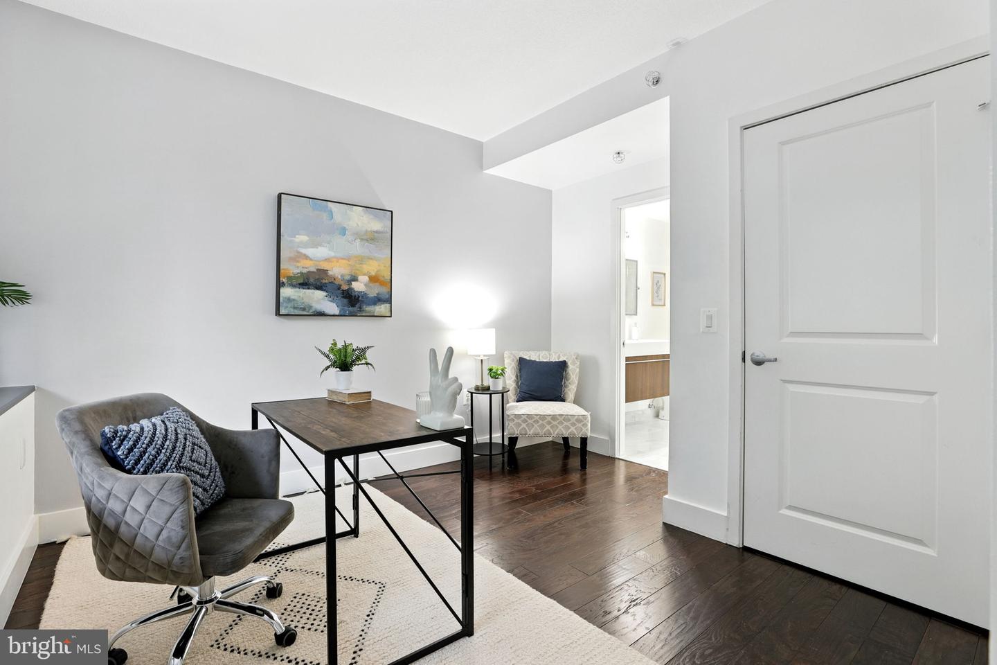 2001 15TH ST N #111, ARLINGTON, Virginia 22201, 2 Bedrooms Bedrooms, ,2 BathroomsBathrooms,Residential,For sale,2001 15TH ST N #111,VAAR2062038 MLS # VAAR2062038 2001 15TH ST N #111, ARLINGTON, Virginia 22201, 2 Bedrooms Bedrooms, ,2 BathroomsBathrooms,Residential,For sale,2001 15TH ST N #111,VAAR2062038 MLS # VAAR2062038