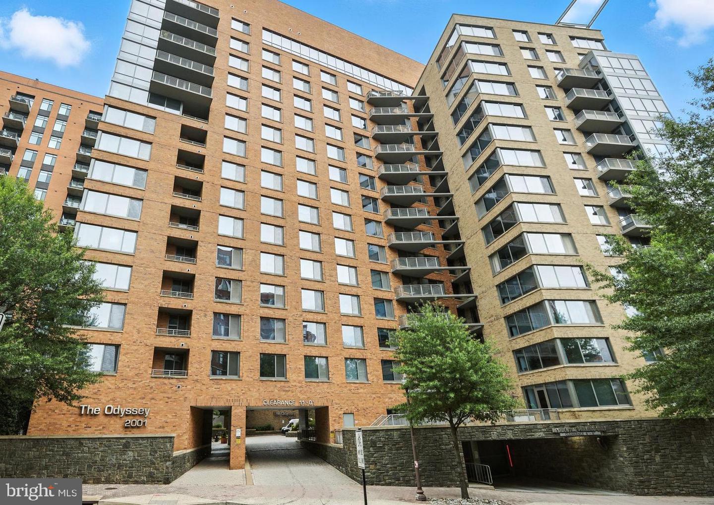 2001 15TH ST N #111, ARLINGTON, Virginia 22201, 2 Bedrooms Bedrooms, ,2 BathroomsBathrooms,Residential,For sale,2001 15TH ST N #111,VAAR2062038 MLS # VAAR2062038 2001 15TH ST N #111, ARLINGTON, Virginia 22201, 2 Bedrooms Bedrooms, ,2 BathroomsBathrooms,Residential,For sale,2001 15TH ST N #111,VAAR2062038 MLS # VAAR2062038