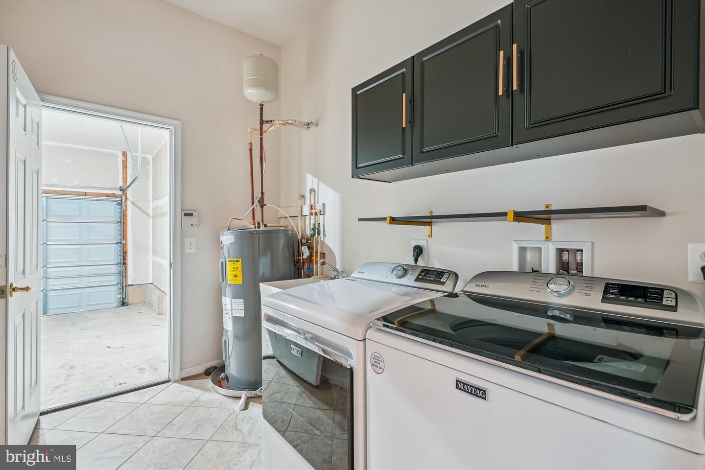 4001 HISTORIC VIRGINIA CT, DUMFRIES, Virginia 22025, 3 Bedrooms Bedrooms, ,2 BathroomsBathrooms,Residential,For sale,4001 HISTORIC VIRGINIA CT,VAPW2101038 MLS # VAPW2101038