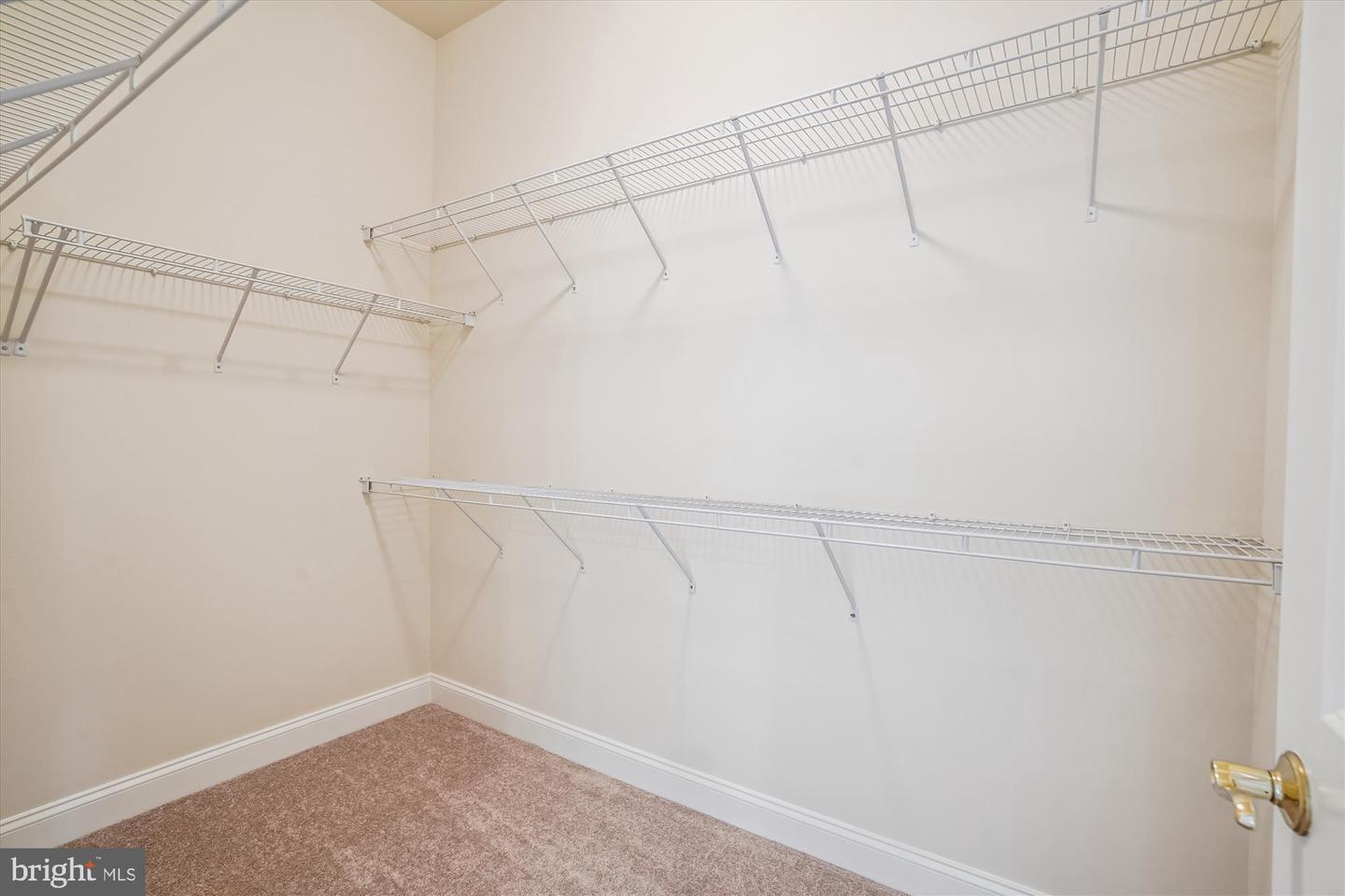 15463 LEGACY WAY, HAYMARKET, Virginia 20169, 3 Bedrooms Bedrooms, 13 Rooms Rooms,3 BathroomsBathrooms,Residential,For sale,15463 LEGACY WAY,VAPW2101084 MLS # VAPW2101084