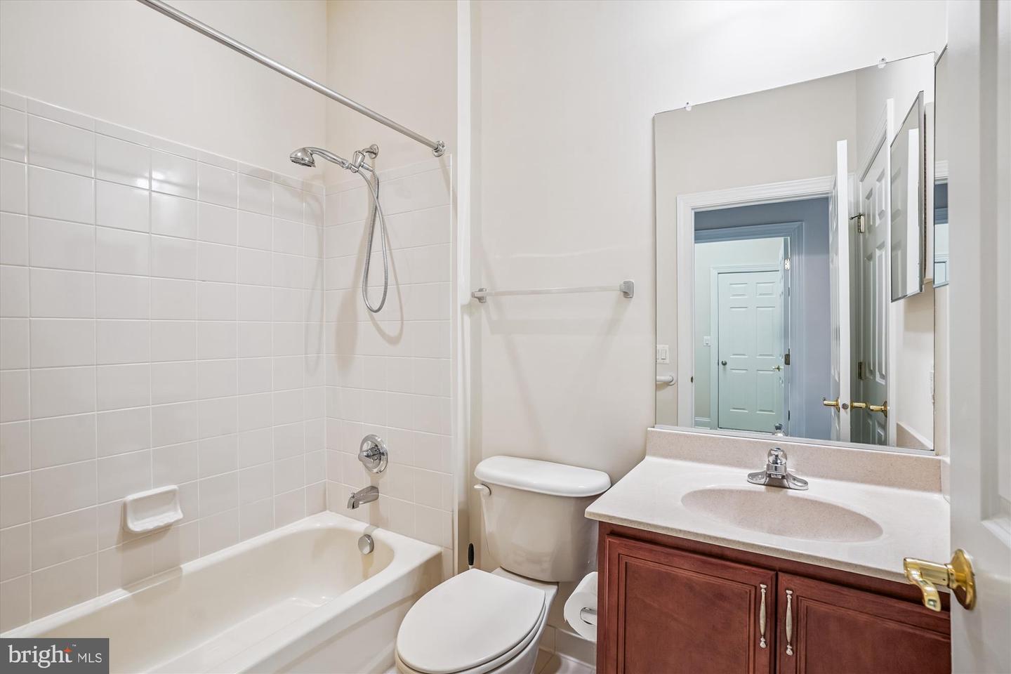 15463 LEGACY WAY, HAYMARKET, Virginia 20169, 3 Bedrooms Bedrooms, 13 Rooms Rooms,3 BathroomsBathrooms,Residential,For sale,15463 LEGACY WAY,VAPW2101084 MLS # VAPW2101084