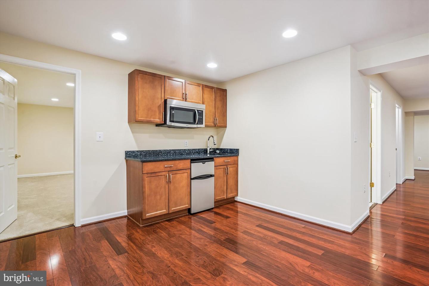 15463 LEGACY WAY, HAYMARKET, Virginia 20169, 3 Bedrooms Bedrooms, 13 Rooms Rooms,3 BathroomsBathrooms,Residential,For sale,15463 LEGACY WAY,VAPW2101084 MLS # VAPW2101084