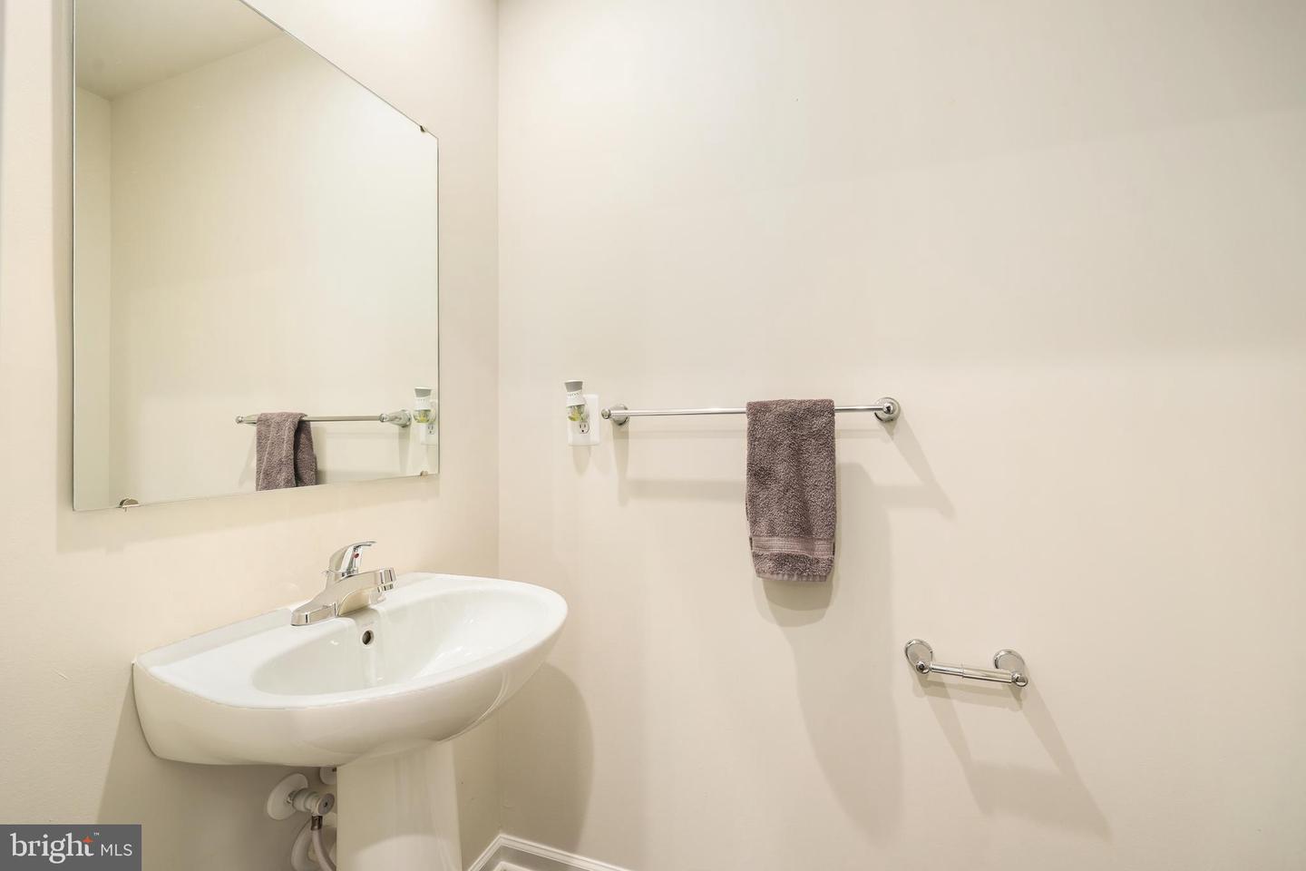 518 OLD POTOMAC CHURCH RD, STAFFORD, Virginia 22554, 4 Bedrooms Bedrooms, ,3 BathroomsBathrooms,Residential,For sale,518 OLD POTOMAC CHURCH RD,VAST2041652 MLS # VAST2041652