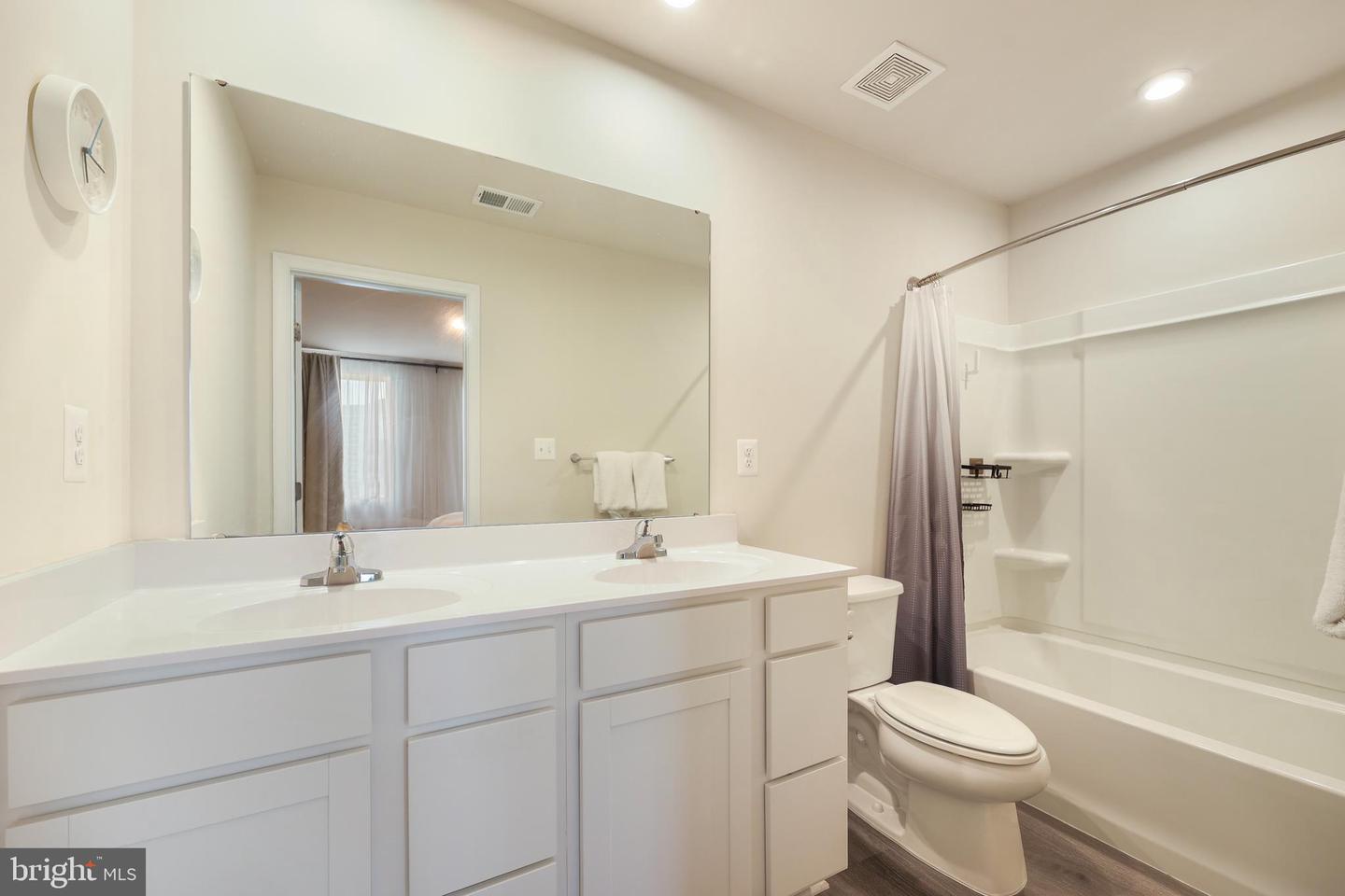 518 OLD POTOMAC CHURCH RD, STAFFORD, Virginia 22554, 4 Bedrooms Bedrooms, ,3 BathroomsBathrooms,Residential,For sale,518 OLD POTOMAC CHURCH RD,VAST2041652 MLS # VAST2041652