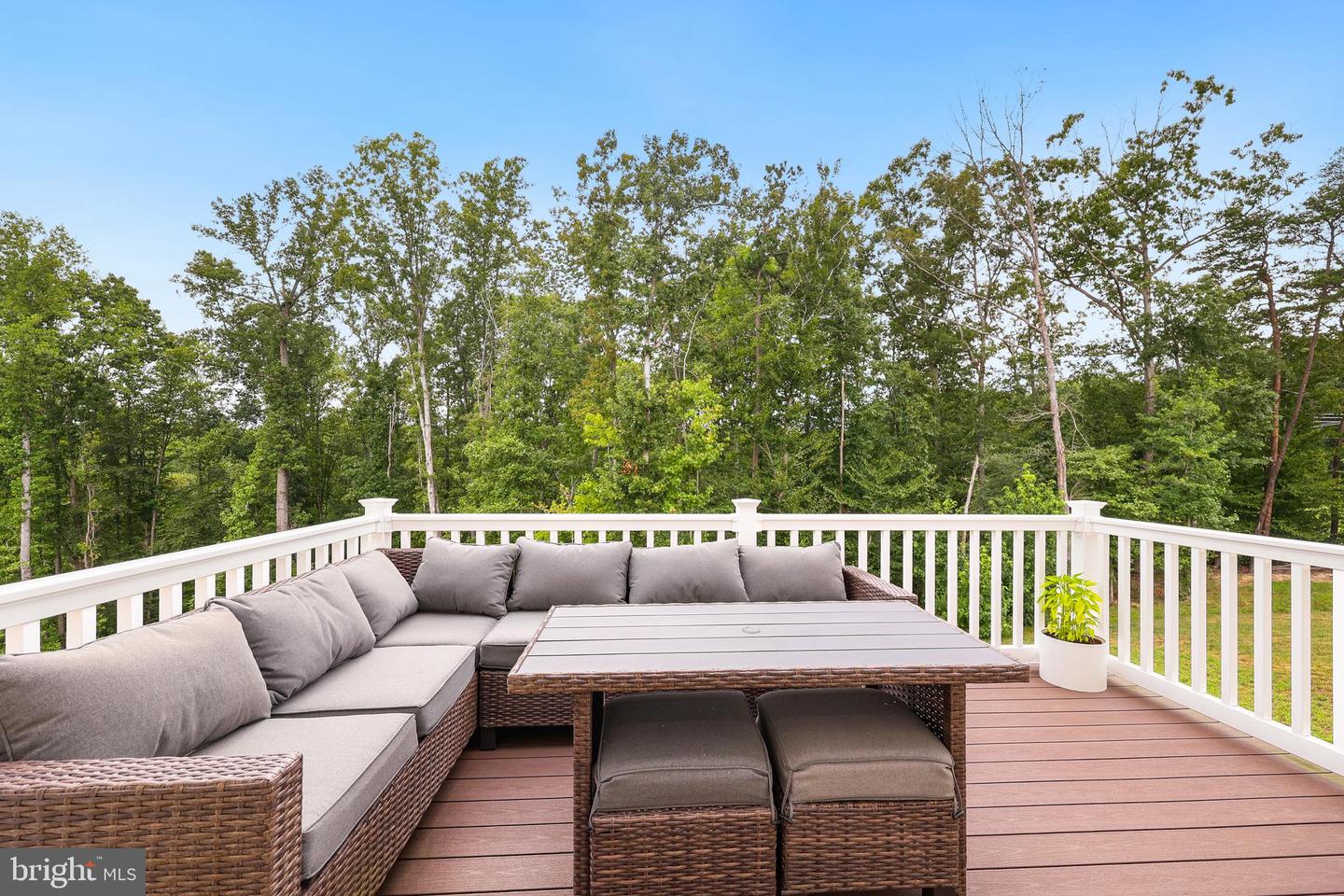 518 OLD POTOMAC CHURCH RD, STAFFORD, Virginia 22554, 4 Bedrooms Bedrooms, ,3 BathroomsBathrooms,Residential,For sale,518 OLD POTOMAC CHURCH RD,VAST2041652 MLS # VAST2041652