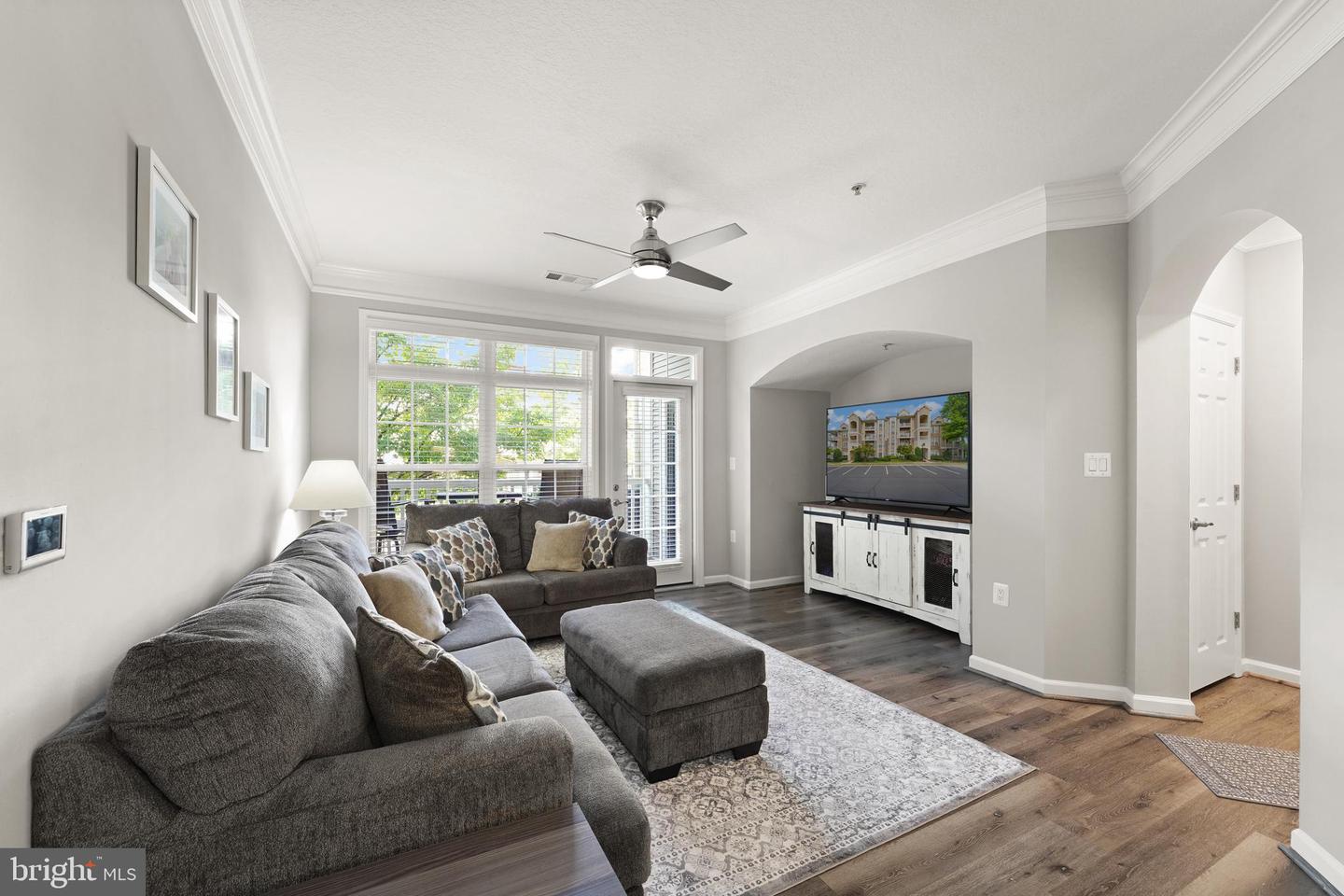 502 SUNSET VIEW TER SE #107, LEESBURG, Virginia 20175, 1 Bedroom Bedrooms, 6 Rooms Rooms,1 BathroomBathrooms,Residential,For sale,502 SUNSET VIEW TER SE #107,VALO2104218 MLS # VALO2104218