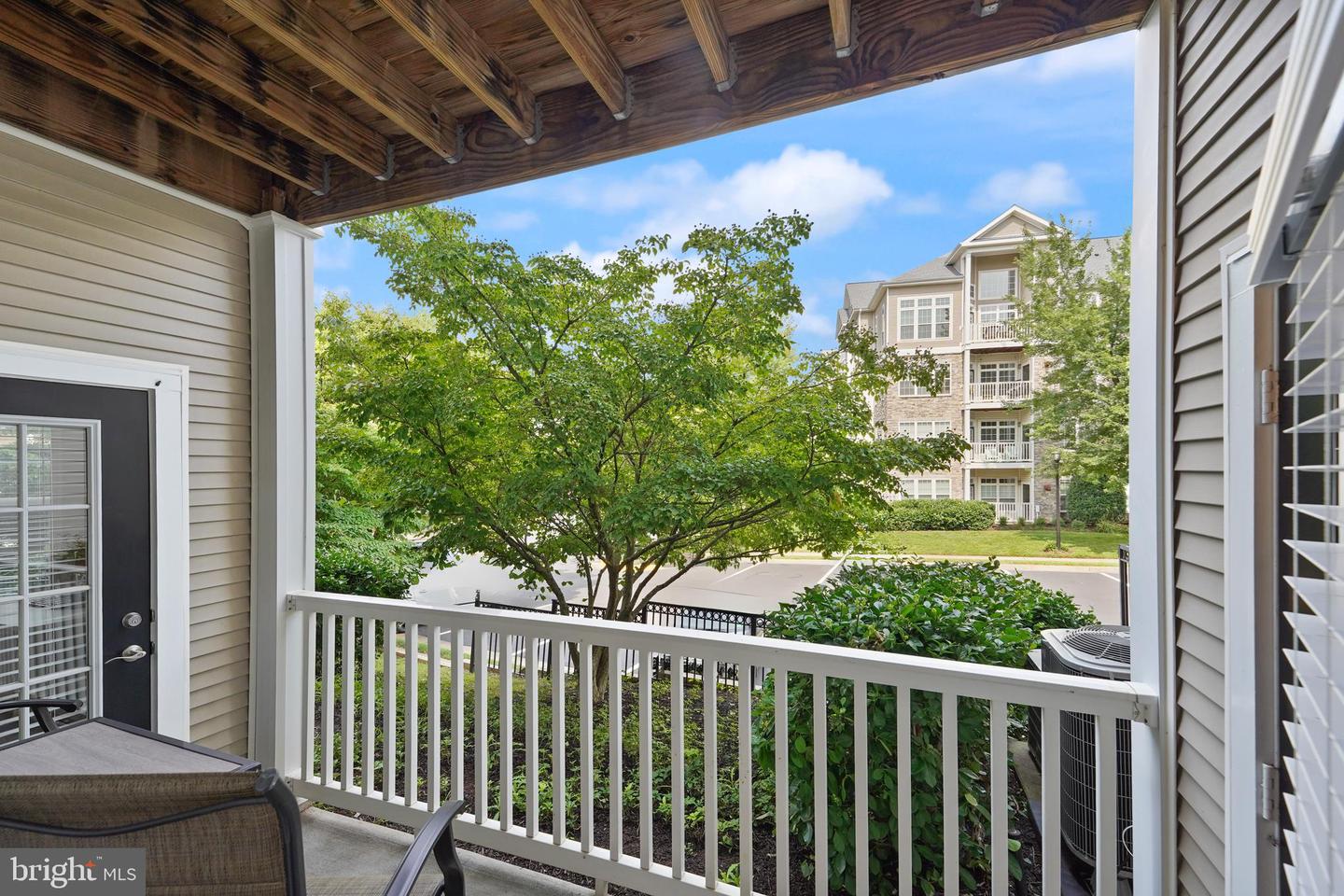 502 SUNSET VIEW TER SE #107, LEESBURG, Virginia 20175, 1 Bedroom Bedrooms, 6 Rooms Rooms,1 BathroomBathrooms,Residential,For sale,502 SUNSET VIEW TER SE #107,VALO2104218 MLS # VALO2104218