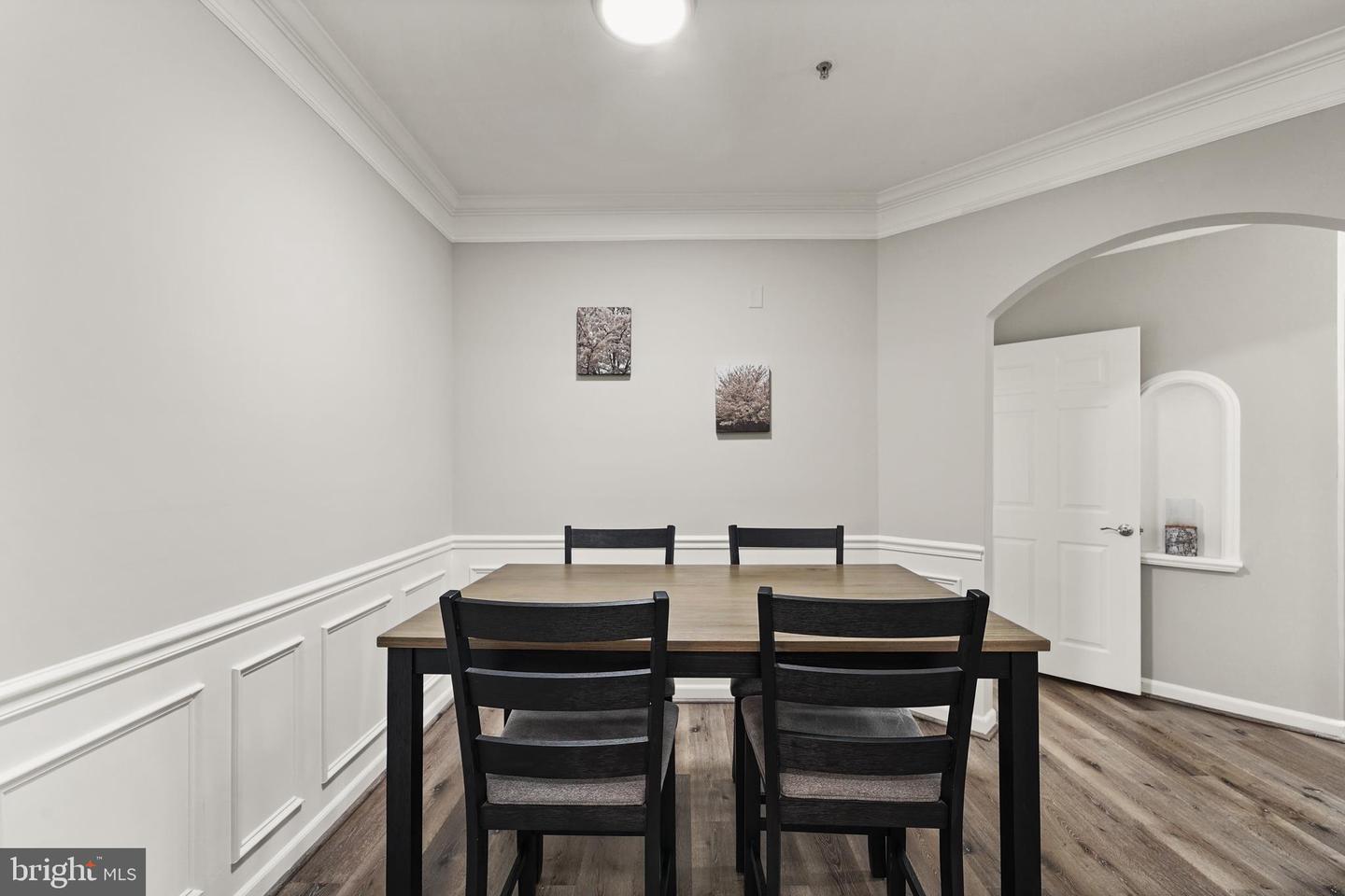 502 SUNSET VIEW TER SE #107, LEESBURG, Virginia 20175, 1 Bedroom Bedrooms, 6 Rooms Rooms,1 BathroomBathrooms,Residential,For sale,502 SUNSET VIEW TER SE #107,VALO2104218 MLS # VALO2104218