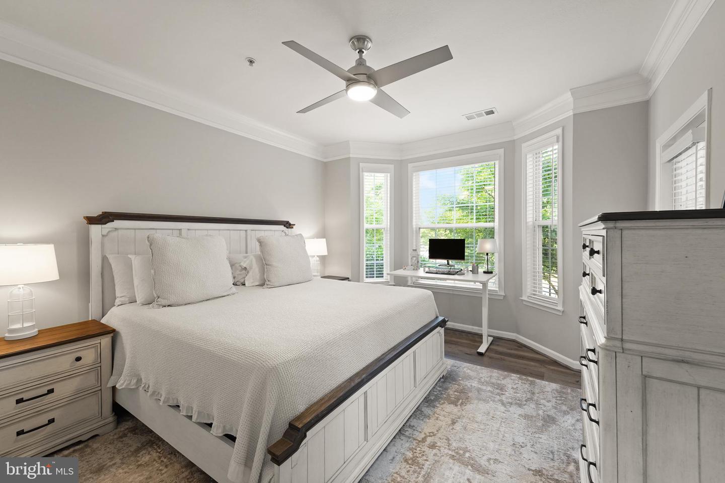 502 SUNSET VIEW TER SE #107, LEESBURG, Virginia 20175, 1 Bedroom Bedrooms, 6 Rooms Rooms,1 BathroomBathrooms,Residential,For sale,502 SUNSET VIEW TER SE #107,VALO2104218 MLS # VALO2104218