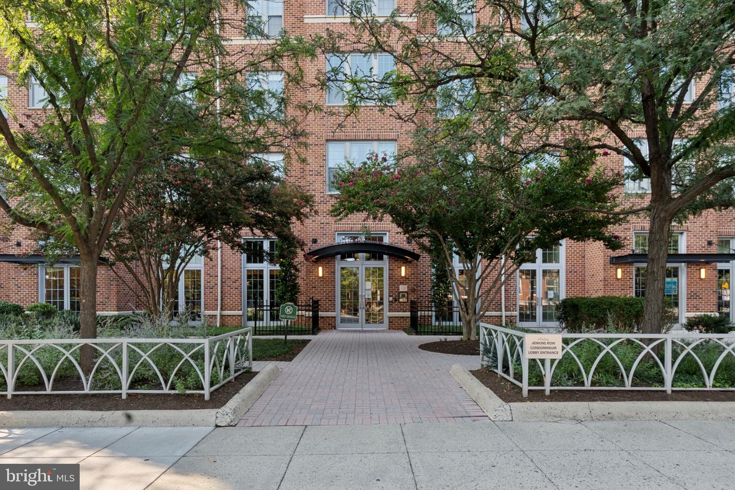 1391 PENNSYLVANIA AVE SE #352, WASHINGTON, District Of Columbia 20003, 2 Bedrooms Bedrooms, ,2 BathroomsBathrooms,Residential,For sale,1391 PENNSYLVANIA AVE SE #352,DCDC2214438 MLS # DCDC2214438