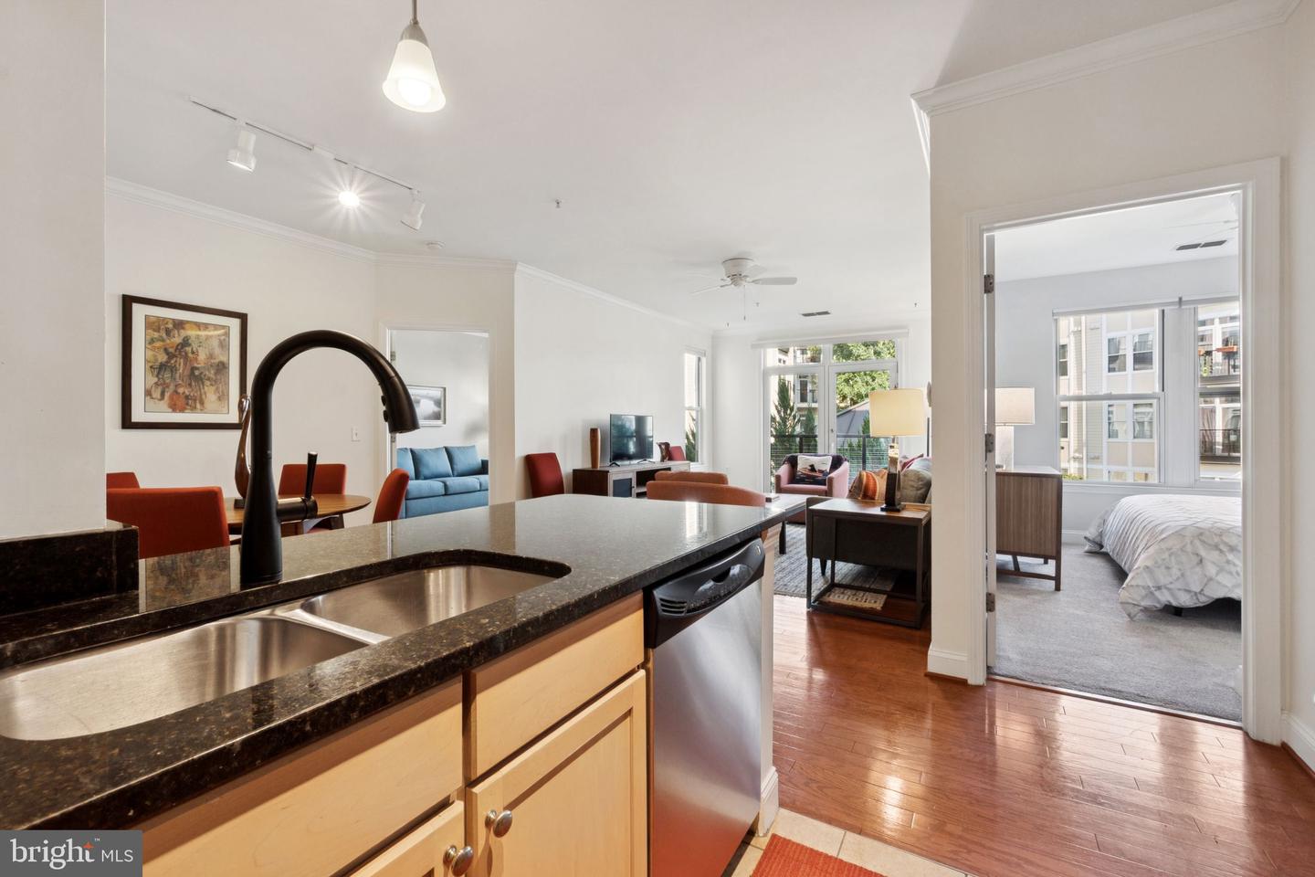 1391 PENNSYLVANIA AVE SE #352, WASHINGTON, District Of Columbia 20003, 2 Bedrooms Bedrooms, ,2 BathroomsBathrooms,Residential,For sale,1391 PENNSYLVANIA AVE SE #352,DCDC2214438 MLS # DCDC2214438