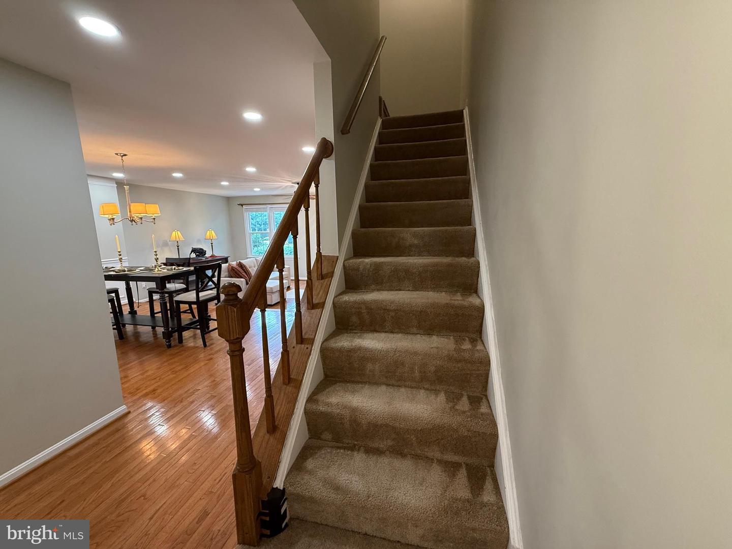 3102 BRADFORD WOOD CT, OAKTON, Virginia 22124, 4 Bedrooms Bedrooms, 12 Rooms Rooms,4 BathroomsBathrooms,Residential,For sale,3102 BRADFORD WOOD CT,VAFX2260278 MLS # VAFX2260278