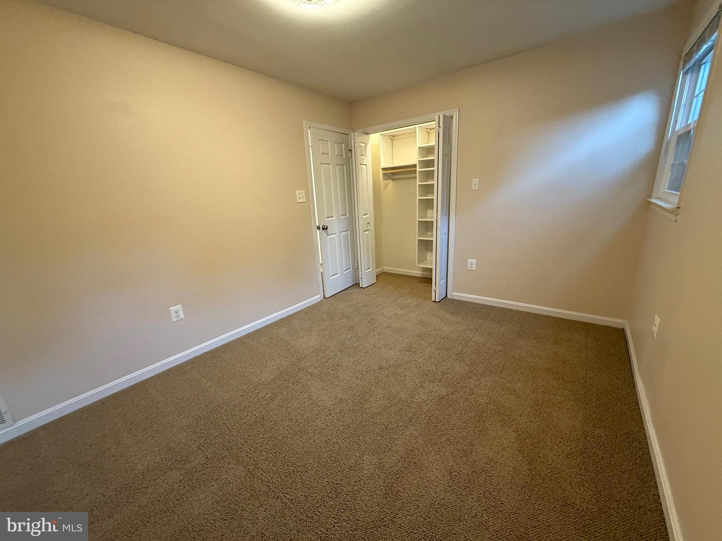 3102 BRADFORD WOOD CT, OAKTON, Virginia 22124, 4 Bedrooms Bedrooms, 12 Rooms Rooms,4 BathroomsBathrooms,Residential,For sale,3102 BRADFORD WOOD CT,VAFX2260278 MLS # VAFX2260278