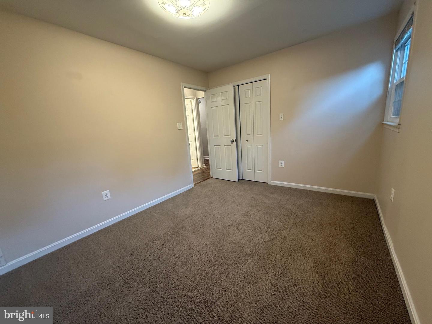 3102 BRADFORD WOOD CT, OAKTON, Virginia 22124, 4 Bedrooms Bedrooms, 12 Rooms Rooms,4 BathroomsBathrooms,Residential,For sale,3102 BRADFORD WOOD CT,VAFX2260278 MLS # VAFX2260278