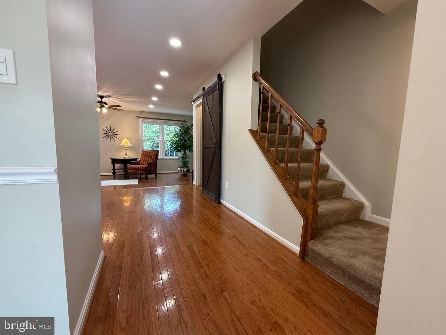 3102 BRADFORD WOOD CT, OAKTON, Virginia 22124, 4 Bedrooms Bedrooms, 12 Rooms Rooms,4 BathroomsBathrooms,Residential,For sale,3102 BRADFORD WOOD CT,VAFX2260278 MLS # VAFX2260278