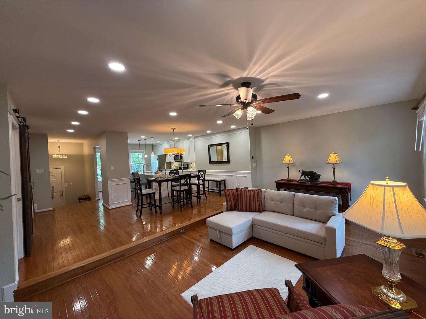 3102 BRADFORD WOOD CT, OAKTON, Virginia 22124, 4 Bedrooms Bedrooms, 12 Rooms Rooms,4 BathroomsBathrooms,Residential,For sale,3102 BRADFORD WOOD CT,VAFX2260278 MLS # VAFX2260278