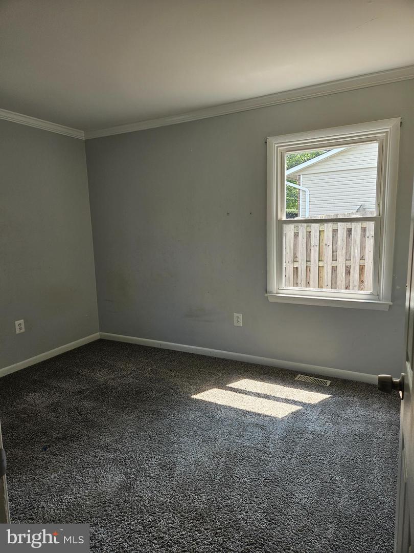 222 AUSTIN DR, STAFFORD, Virginia 22556, 3 Bedrooms Bedrooms, ,2 BathroomsBathrooms,Residential,For sale,222 AUSTIN DR,VAST2041666 MLS # VAST2041666