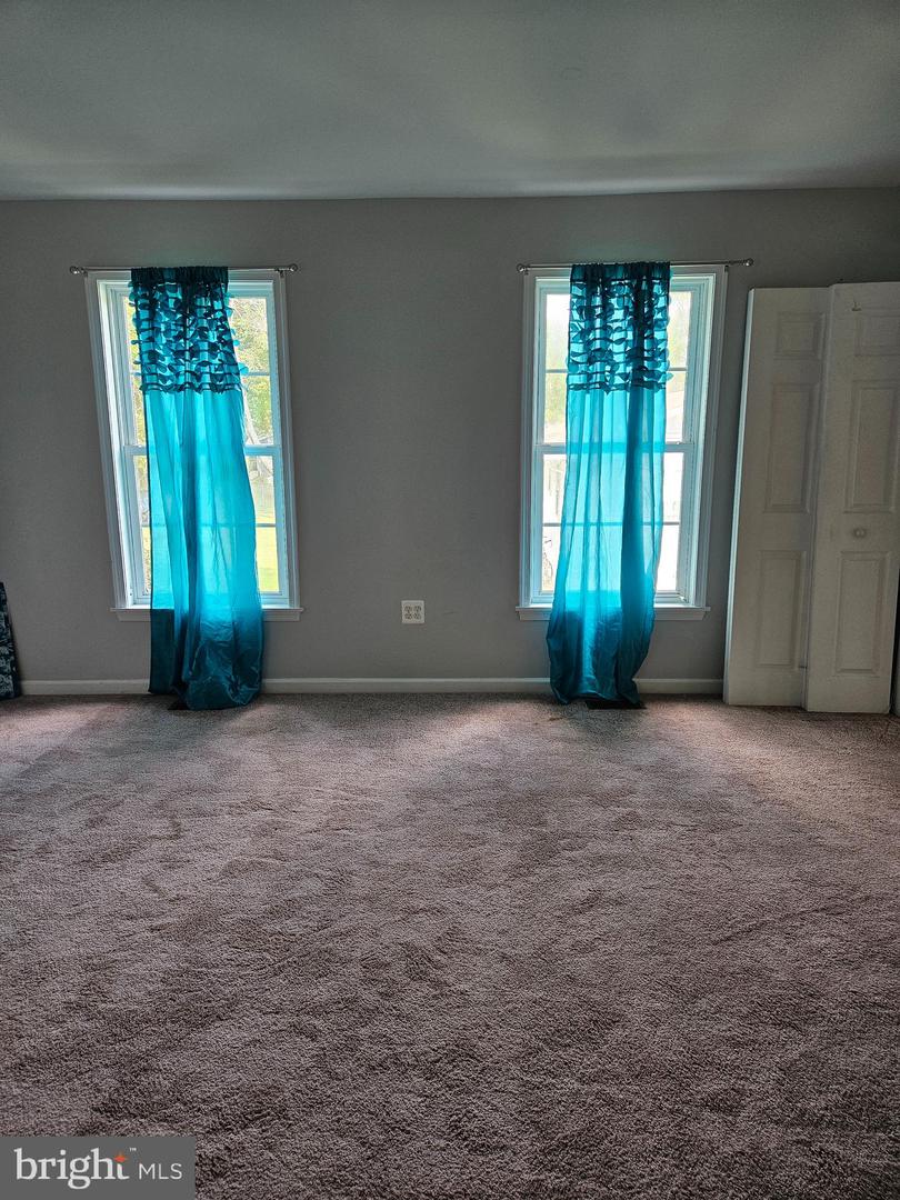 222 AUSTIN DR, STAFFORD, Virginia 22556, 3 Bedrooms Bedrooms, ,2 BathroomsBathrooms,Residential,For sale,222 AUSTIN DR,VAST2041666 MLS # VAST2041666