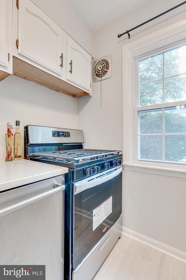 9473 FAIRFAX BLVD #104, FAIRFAX, Virginia 22031, 2 Bedrooms Bedrooms, ,1 BathroomBathrooms,Residential,For sale,9473 FAIRFAX BLVD #104,VAFC2006760 MLS # VAFC2006760